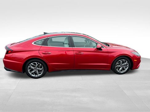 Used 2020 Hyundai Sonata SEL w/ Premium + Sunroof Package FWD image 9