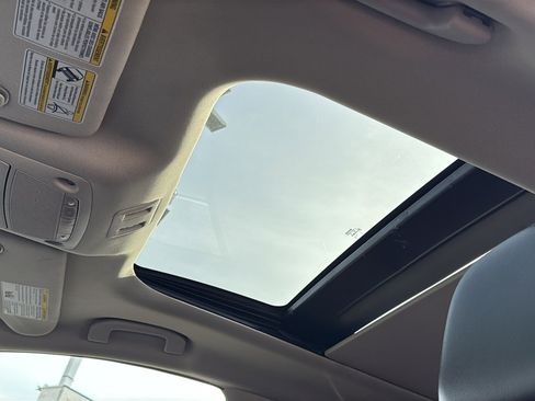 Certified 2021 Nissan Murano SL w/ SL Moonroof Package AWD/4WD image 21