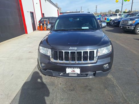 Used 2013 Jeep Grand Cherokee Limited image 10