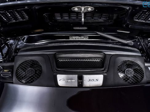 Used 2018 Porsche 911 Carrera S image 12