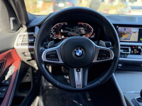 Used 2022 BMW 330i xDrive Sedan w/ M Sport Package image 43