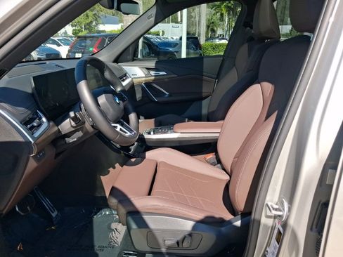 Used 2025 BMW X1 xDrive28i w/ Premium Package AWD/4WD image 13
