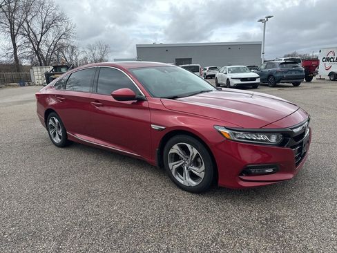 Used 2020 Honda Accord EX image 1