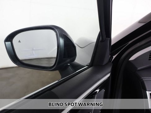 New 2026 Mitsubishi Outlander ES image 5