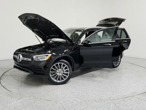 Certified 2022 Mercedes-Benz GLC 300 4MATIC image 6