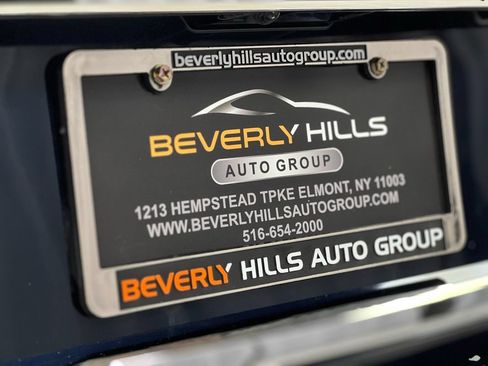 Used 2018 INFINITI Q70 Luxe w/ Sport Package AWD/4WD image 41