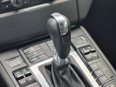 Used 2016 Porsche Macan S AWD/4WD image 12