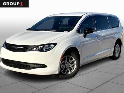 New 2026 Chrysler Voyager LX