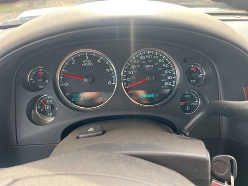 Used 2009 Chevrolet Silverado 2500 LTZ w/ Safety Package AWD/4WD image 10