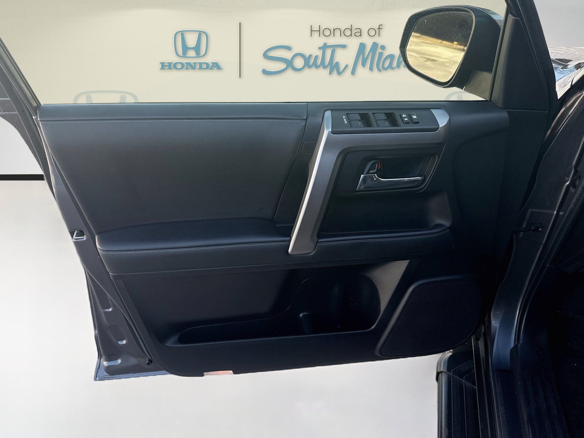 Used 2021 Toyota 4Runner SR5 Premium w/ Moonroof Package RWD image 20