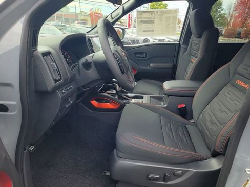 New 2026 Nissan Frontier PRO-4X w/ Pro-4x Convenience Package AWD/4WD image 15