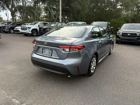 Used 2026 Toyota Corolla LE FWD image 9
