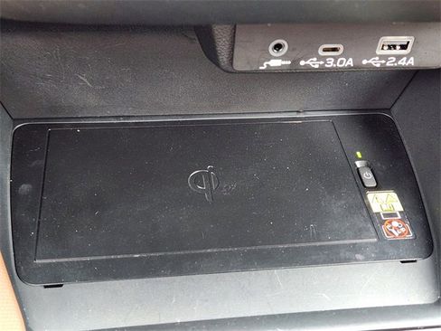 Used 2025 Subaru Forester Touring image 20