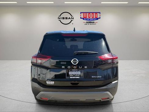 Used 2021 Nissan Rogue SV image 4