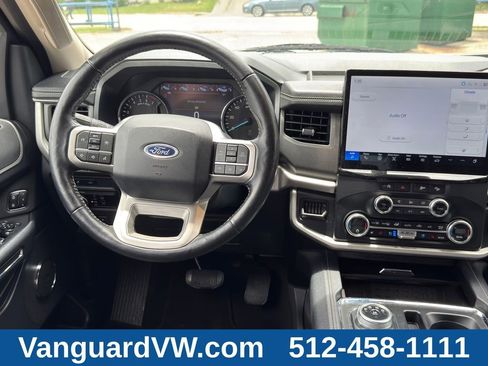 Used 2024 Ford Expedition Max XLT AWD/4WD image 24