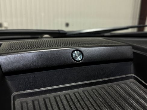 Used 2021 Ford F250 Lariat w/ Lariat Value Package image 39