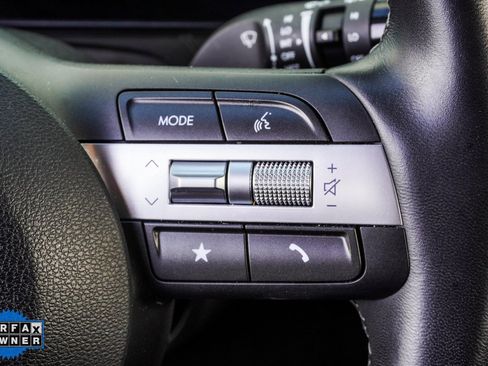 Used 2025 Hyundai Kona SEL image 23