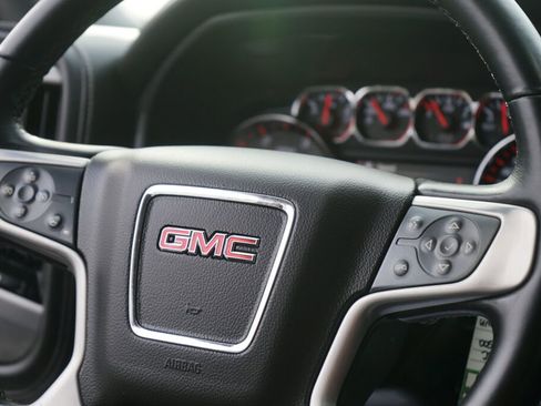 Used 2016 GMC Sierra 2500 SLT w/ Duramax Plus Package image 17