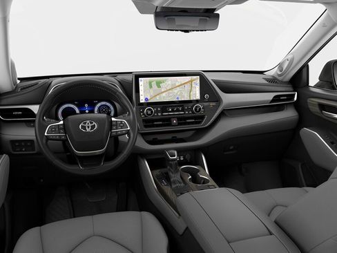 New 2026 Toyota Highlander Platinum image 19