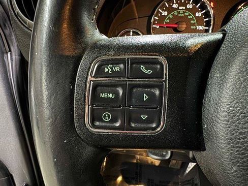 Used 2017 Jeep Wrangler Unlimited Sport w/ Quick Order Package 24S AWD/4WD image 24