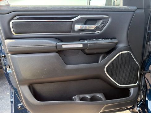 Used 2022 RAM 1500 Laramie w/ Sport Appearance Package AWD/4WD image 39