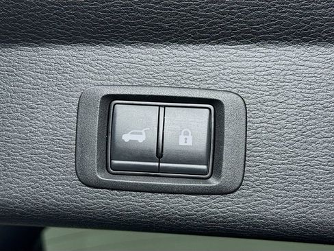 Used 2024 Mitsubishi Outlander SE Black Edition AWD/4WD image 31