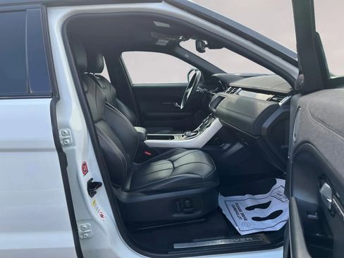 Used 2016 Land Rover Range Rover Evoque HSE image 21