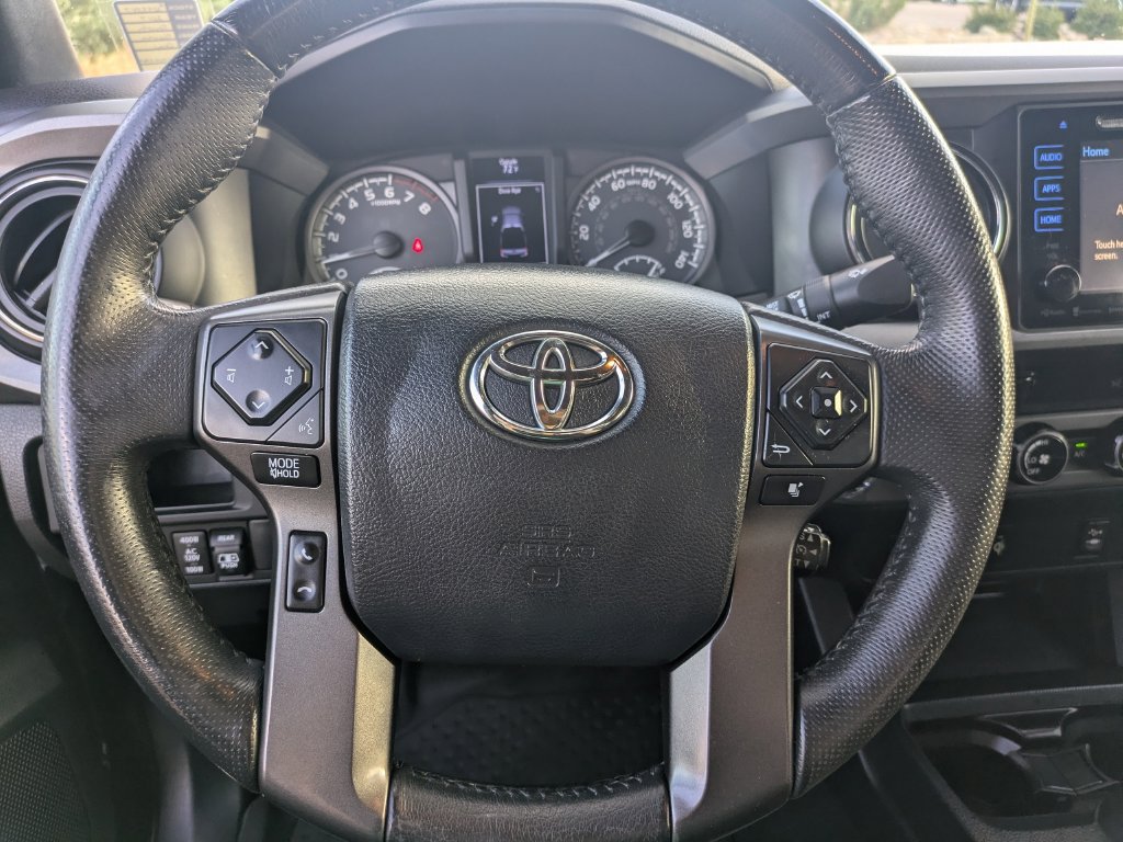 Used 2017 Toyota Tacoma TRD Off-Road w/ Tow Package (A/T) AWD/4WD image 22