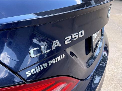 Used 2018 Mercedes-Benz CLA 250 image 10