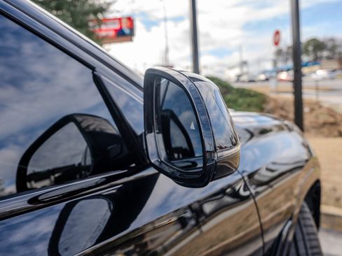 Used 2023 BMW X6 xDrive40i w/ Executive Package image 31