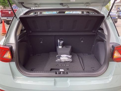 New 2026 Hyundai Venue SEL FWD image 12