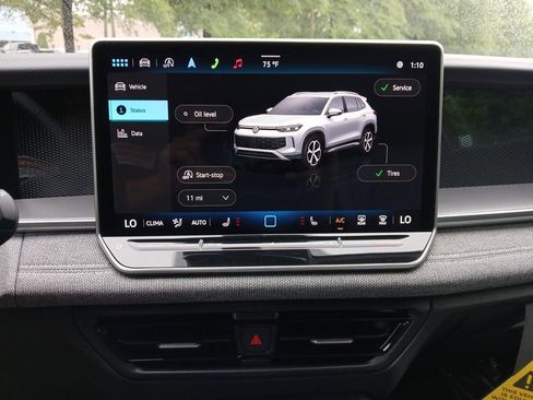 Used 2025 Volkswagen Tiguan S w/ 18" Wheel Package AWD/4WD image 19