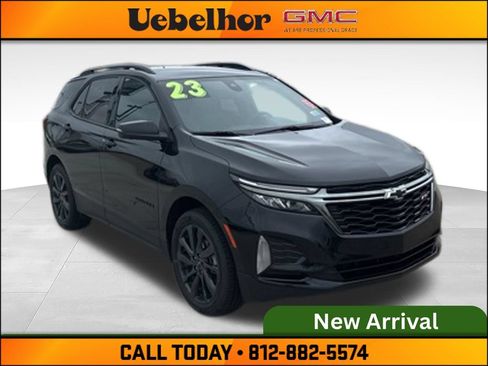 Used 2023 Chevrolet Equinox RS AWD/4WD image 3