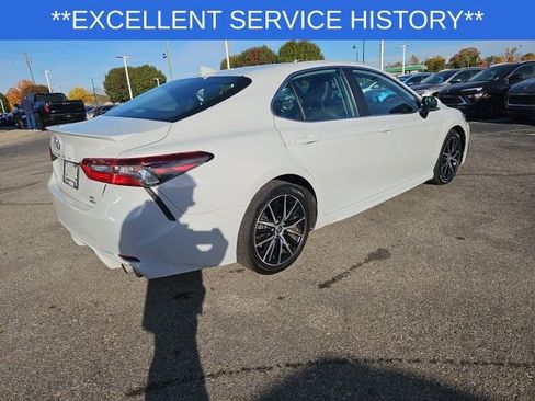 Used 2022 Toyota Camry SE image 22