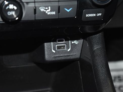 Used 2022 Jeep Compass Latitude w/ Convenience Group image 13