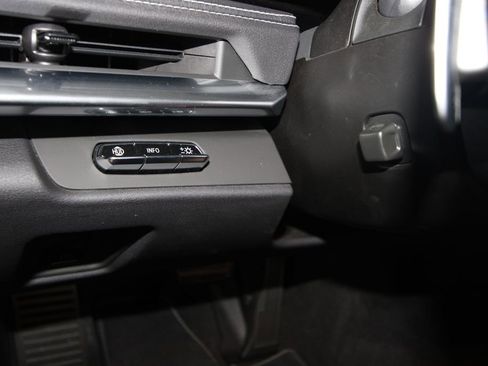 Used 2023 Chevrolet Corvette Stingray Preferred Conv w/ Battery Protection Package image 11