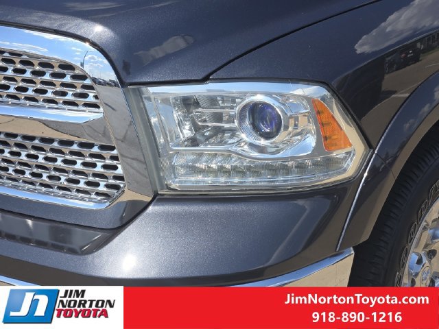 Used 2015 RAM 1500 Laramie w/ Convenience Group AWD/4WD image 11