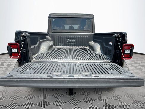 Used 2022 Jeep Gladiator Mojave w/ LED Lighting Group AWD/4WD image 29