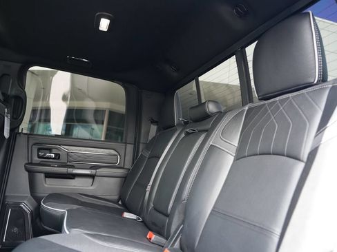 Used 2025 RAM 2500 Limited AWD/4WD image 10