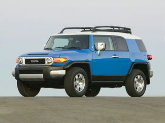 Used 2011 Toyota FJ Cruiser 4WD w/ Upgrade Pkg video 1