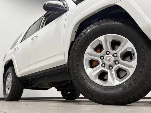 Used 2021 Toyota 4Runner SR5 RWD image 3
