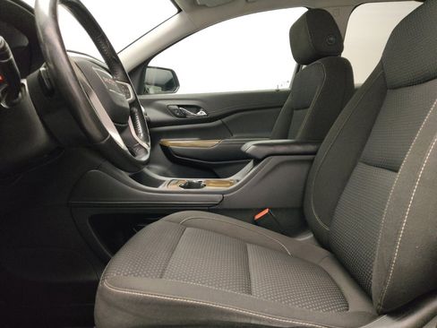 Used 2020 GMC Acadia SLE FWD image 17