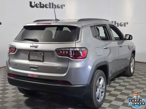 Used 2023 Jeep Compass Latitude w/ Convenience Group AWD/4WD image 7
