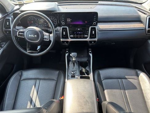 Certified 2023 Kia Sorento X-Line EX AWD/4WD image 19
