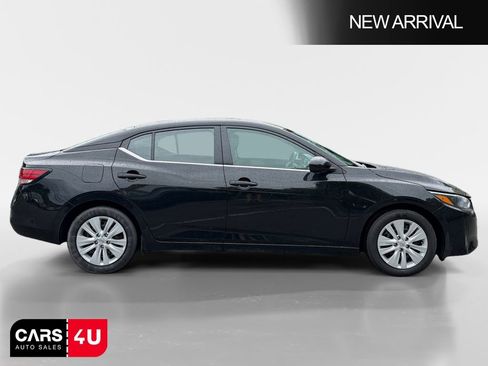 Used 2024 Nissan Sentra S FWD image 8