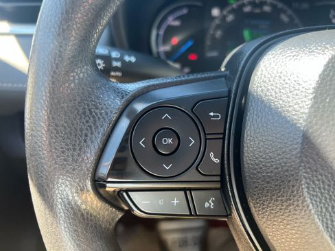 Certified 2025 Toyota RAV4 XLE AWD/4WD image 15