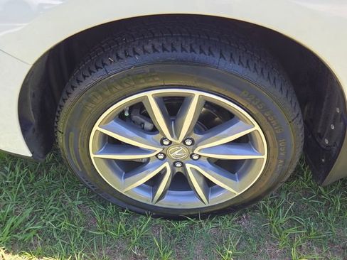 Used 2019 Acura RDX AWD w/ Technology Package image 4