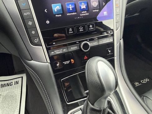 Used 2015 INFINITI Q50 Premium w/ Navigation Package AWD/4WD image 29