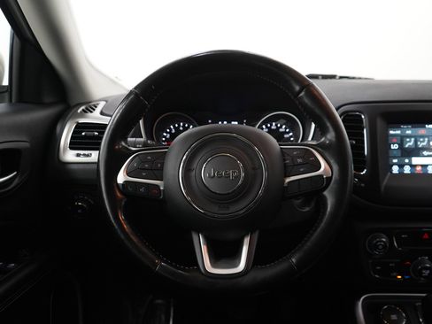 Used 2020 Jeep Compass Latitude w/ Cold Weather Group image 13