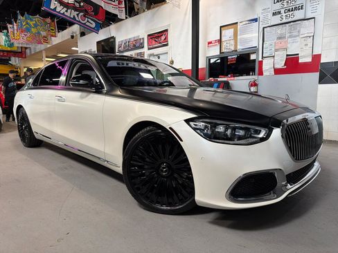 Used 2022 Mercedes-Benz Maybach S 580 4MATIC image 1